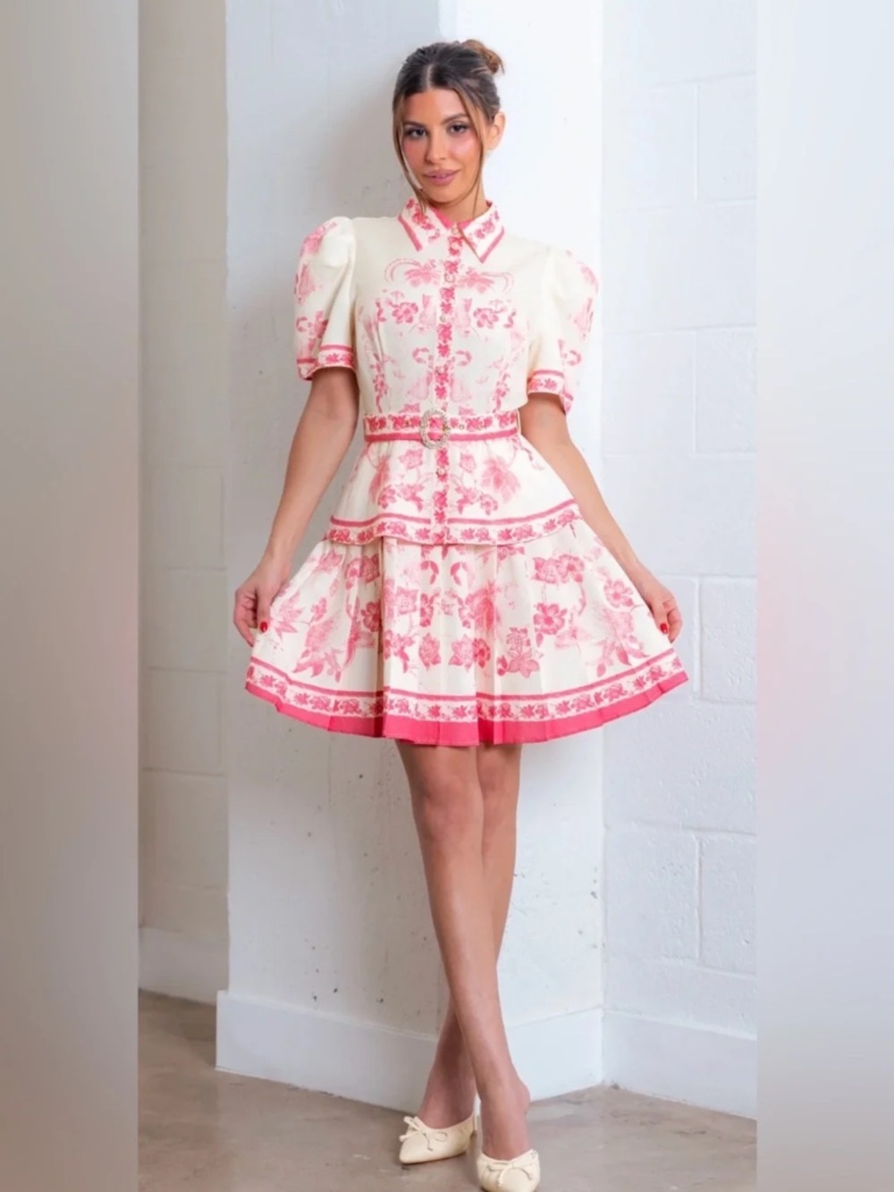 Boutique Ivory & Pink Floral Peplum Belted Dress Size Small NWOT - Picture 3 of 6